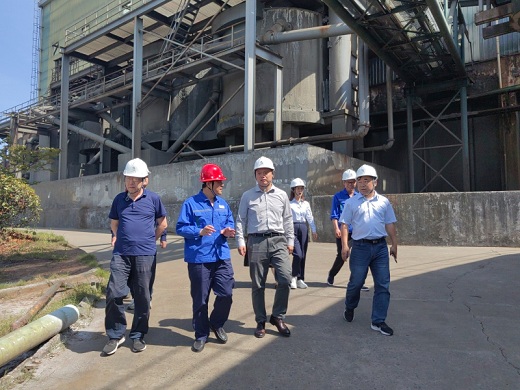 集團(tuán)公司新一屆監(jiān)事會(huì)到新橋礦業(yè)開(kāi)展集體調(diào)研